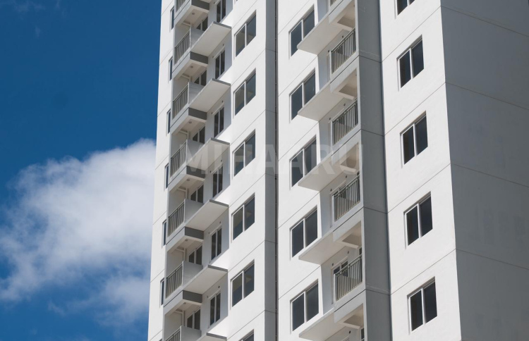 ހުރިހާ ޓަވަރަކަށް ފެނާއި ކަރަންޓުދީ 1262 ފްލެޓު ހަވާލުކޮށްފި