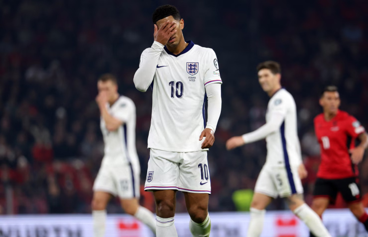 ނިންމުމަށް އިހްތިރާމްކުރަން ބެލިންހަމަށް މަޖުބޫރު: ކޯޗު