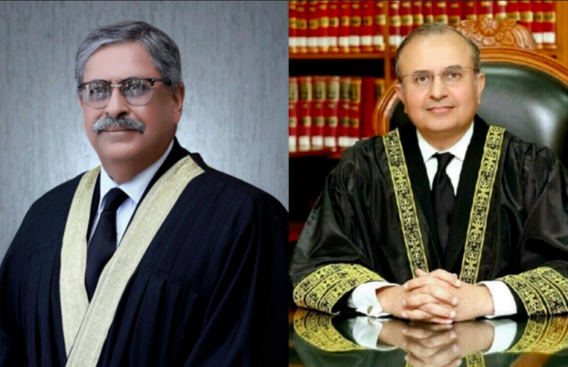 ޕާކިސްތާނު ސުޕްރީމް ކޯޓު ދެ ފަނޑިޔާރަކު އިސްތިއުފާދީފި