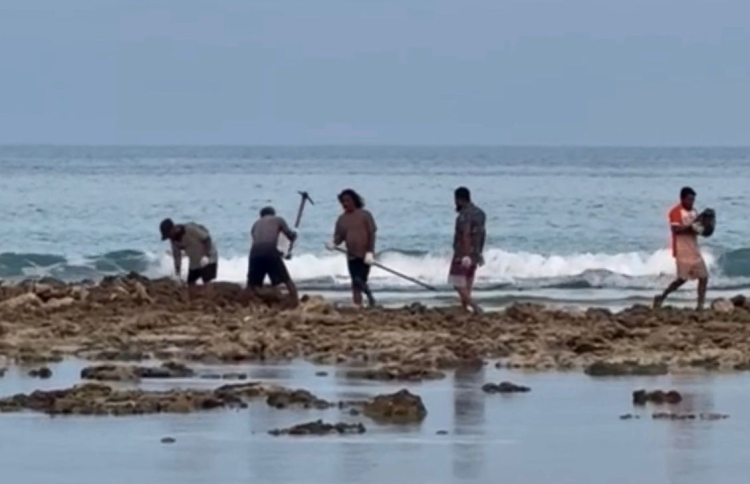 ހުޅުމާލޭ ފަރަށް ބަޔަކު ގެއްލުން ދީފި