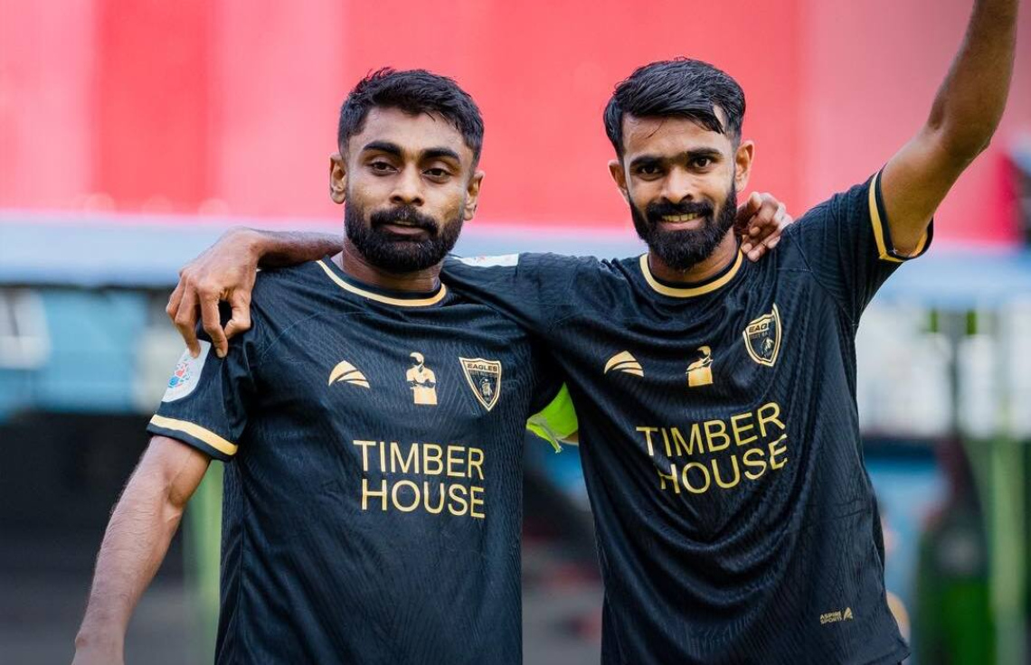 Feydhoo Ibbe ge bicycle kick goal, Eagles 4 akah!