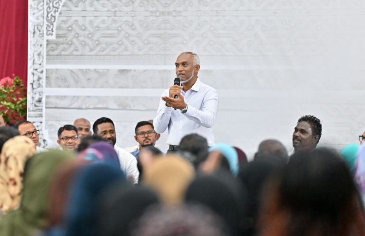 އަރަބިއްޔާގެ ބާ އިމާރާތް ތަޅާލައި ޕާކިން ޒޯނެއް ހަދަނީ