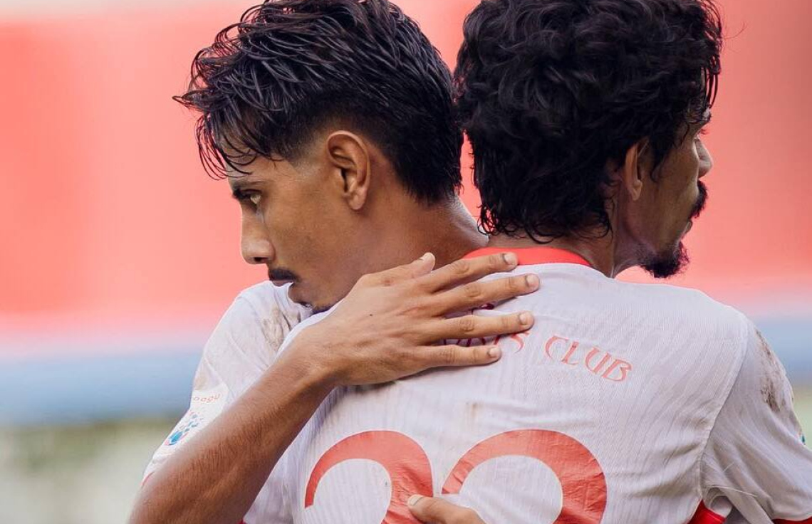 ބުރު ވެސް ގަދަ ހަތަރެއްގެ ރޭހަށް ވާންކޮށްފި