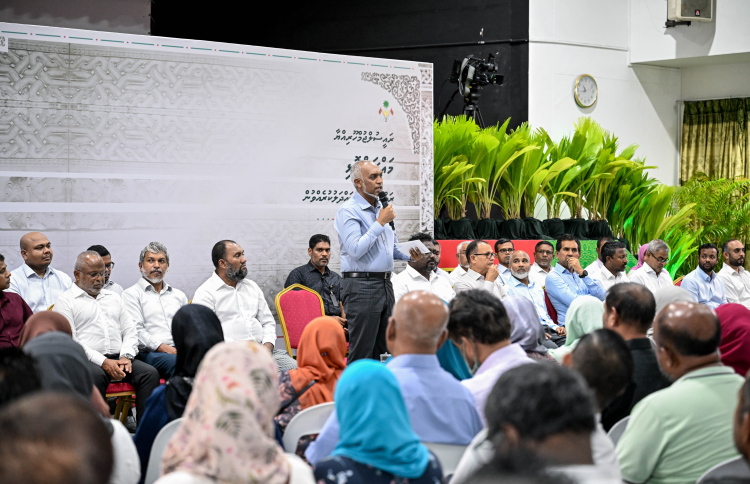 ޑްރައިވަރުންގެ އަގުވަޒަންކުރަނީ މިސަރުކާރުން: ރައީސް