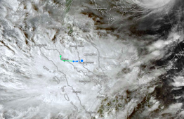 މެލޭޝިއާ، އިންޑޮނޭޝިއާ އަދި ތައިލެންޑް ކައިރީގައި އުފެދިފައިވާ ބާރުގަދަ ކޮޅިގަނޑުގެ ސެޓްލައިޓް ފޮޓޯއެއް.