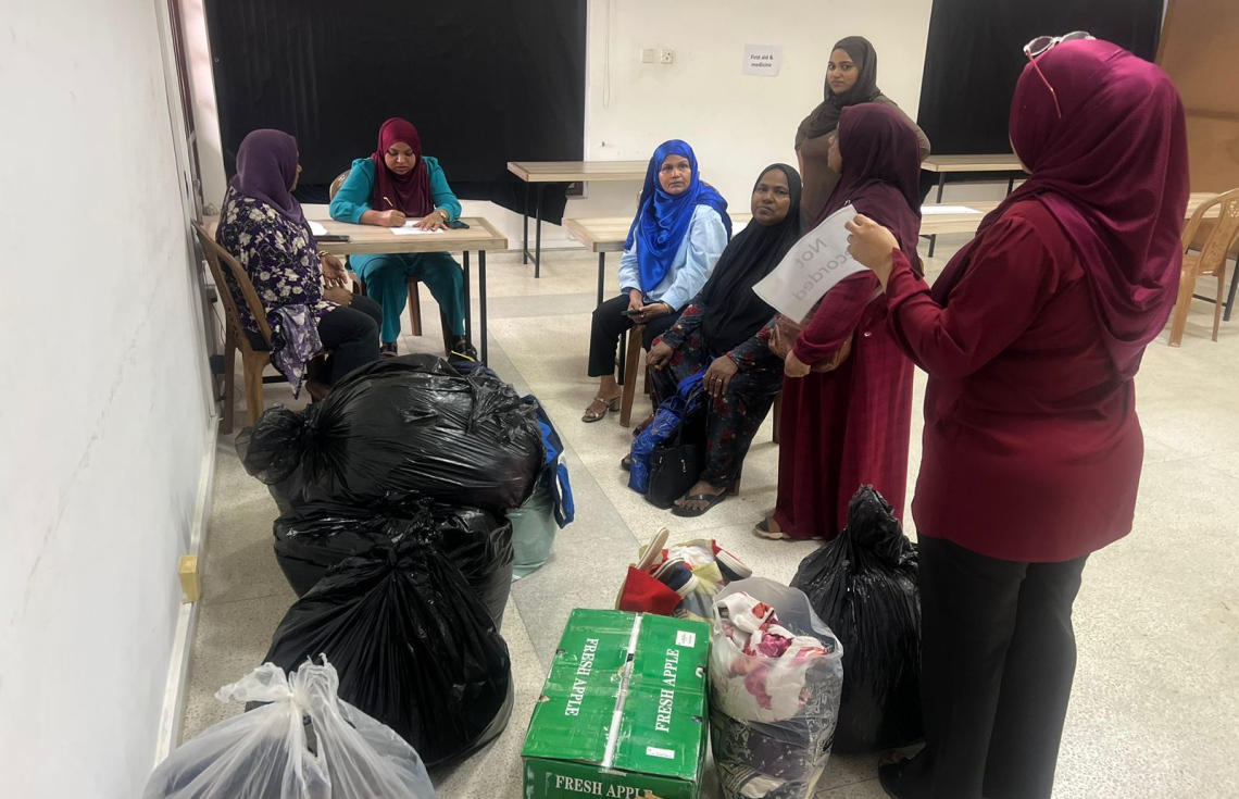 އެހީ ހޯދައިދޭން، ލަންކާގައި ތިބި ދިވެހިންގެ ހަރަކާތެއް