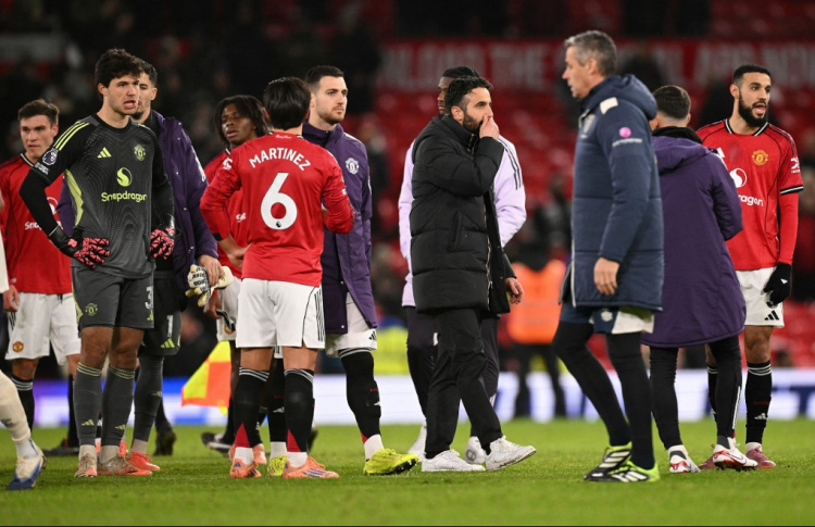 ޔުނައިޓެޑް ކުރިއަރަން ވެސްޓް ހޭމް ފުރުސަތު ނުދިން