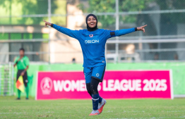 އޮޑީގެ ކެޕްޓަން ސާލިޔާ ދެވަނަ ހާފުގައި ގޯލެއް ޖެހުމަށް ފަހު އުފާފާލުކުރަނީ.-- ފޮޓޯ: ފަޔާޒު މޫސާ | މިހާރު