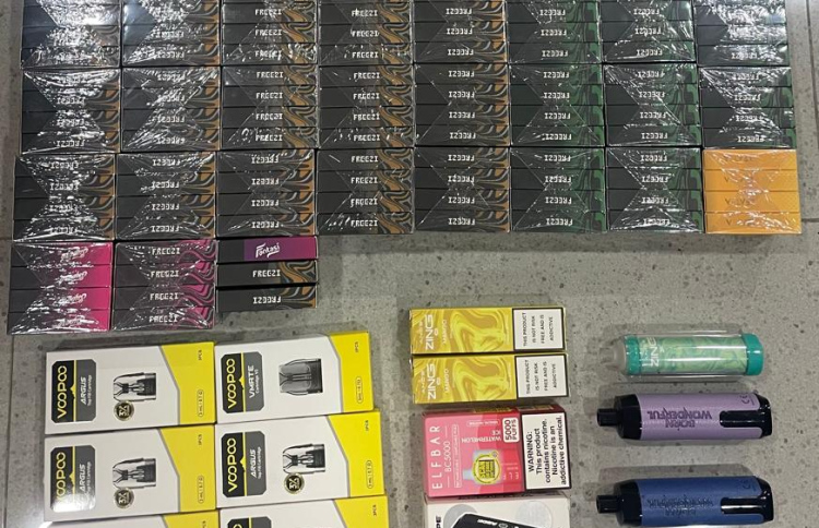 ދެ ގެއަކުން އަނެއްކާވެސް ގިނަ އަދަދެއްގެ ވޭޕް ހޯދައިފި