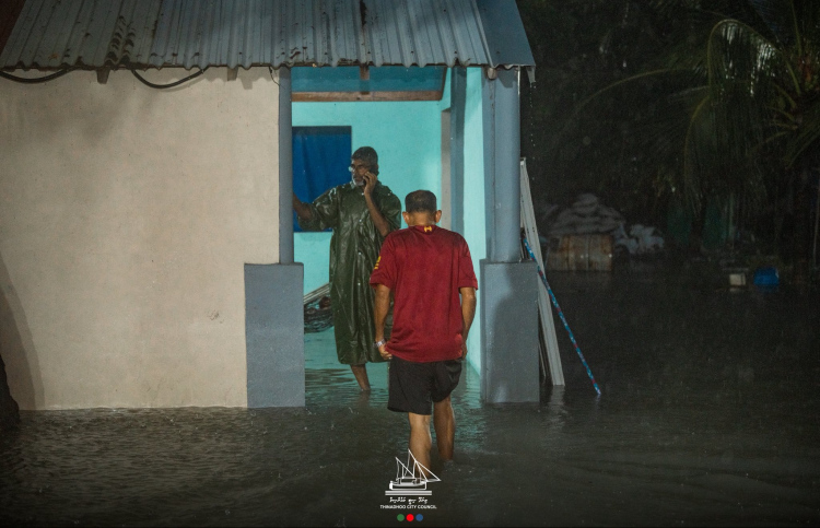 ތިނަދުއަށް ބޯކޮށް ވާރޭ ވެހި ފެންބޮޑުވެ ގެއްލުން ވެއްޖެ