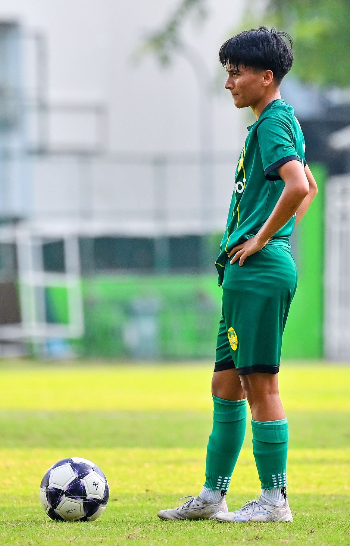 މާޒިޔާގެ އަންހެން ޓީމުގެ ކުޅުންތެރިޔާ ނޭޕާލްގެ  ދީޕާ ޝާހީ: އޭނާ ވަނީ މެޗުގައި ފަސް ލަނޑު ޖަހާފަ --- ފޮޓޯ: ފަޔާޒު މޫސާ | މިހާރު