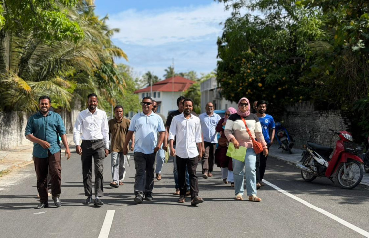 އަންހެނުންނަށް ހާއްސަ ދާއިރާ ބަދަލުނުކުރުމުން ޝަކުވާ