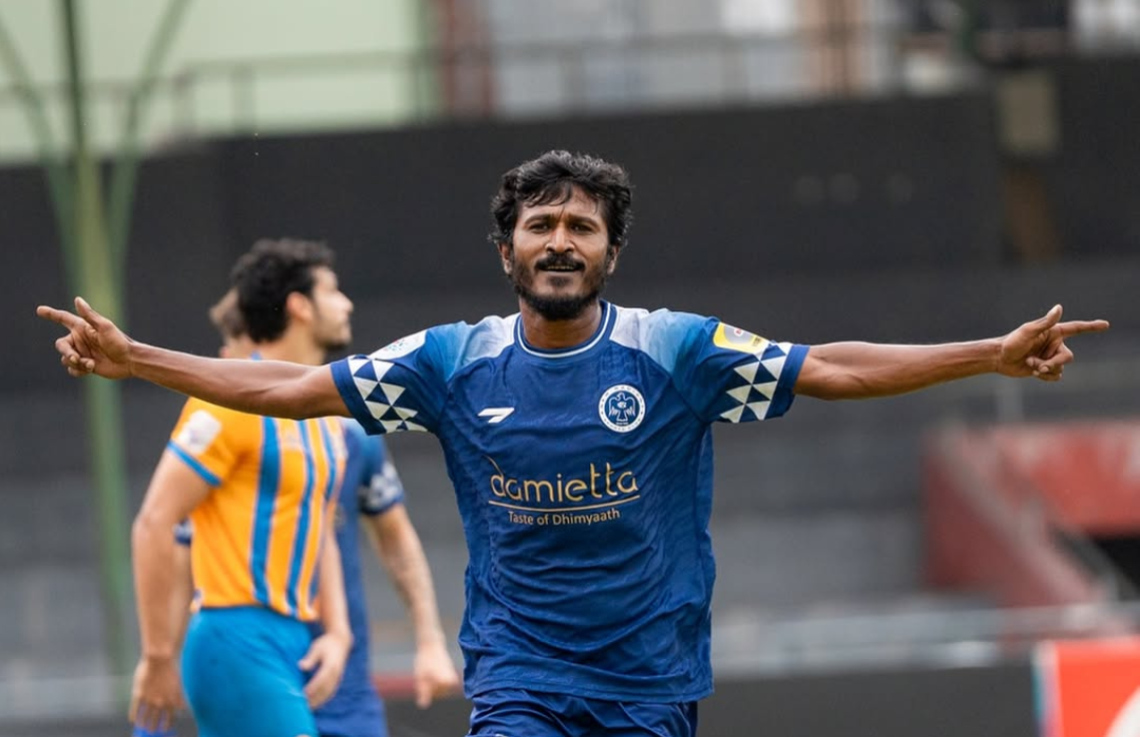 16 އަހަރަށްފަހު ފާއްޓޭ އެނބުރިއައުން ގޯލަކާ އެކު!