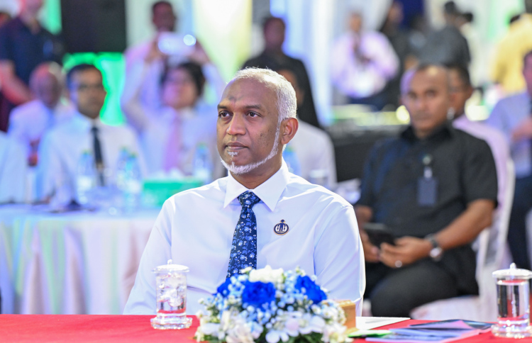 އެންމެމުހިންމު އެއް ސިޔާސަތަކީ ގާބިލް މީހުން ބިނާކުރުން