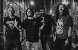 ފަން ރަން މިއުޒިކް ޝޯގައި ޓްރެފިކް ޖޭމް ޕާފޯމްކުރަނީ