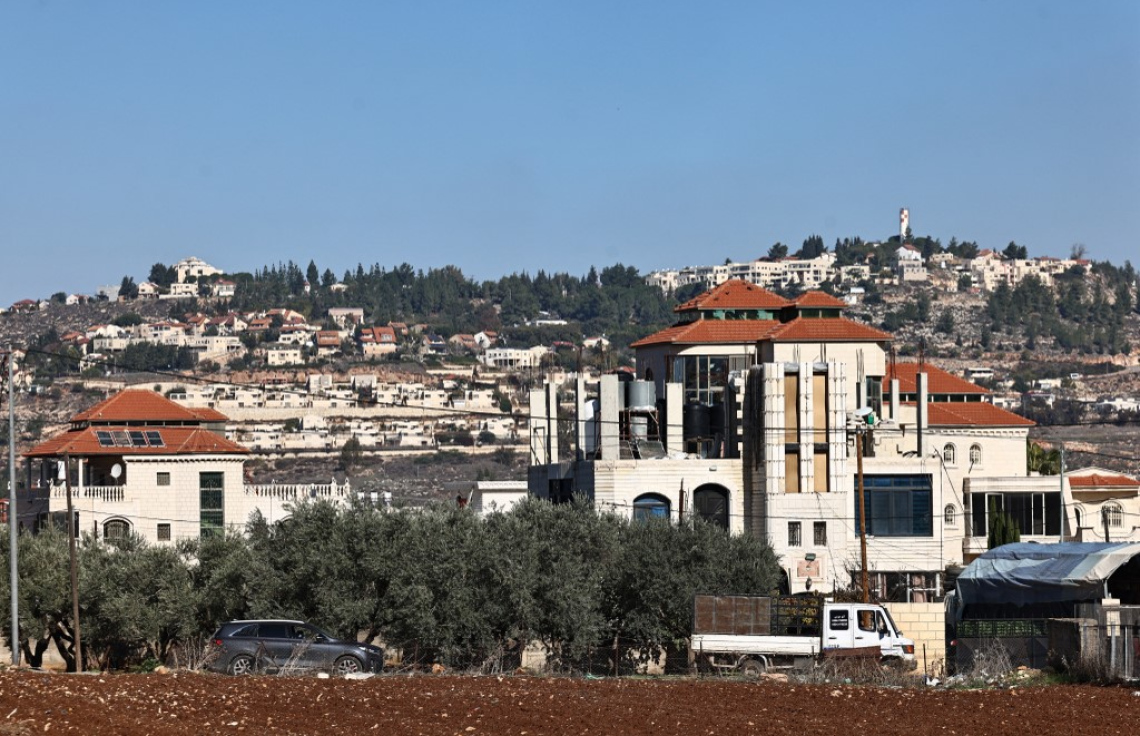 Hulhangu asseyreegai aanmun ulhey 25 imaaraatheh Israel in thalhaalanee