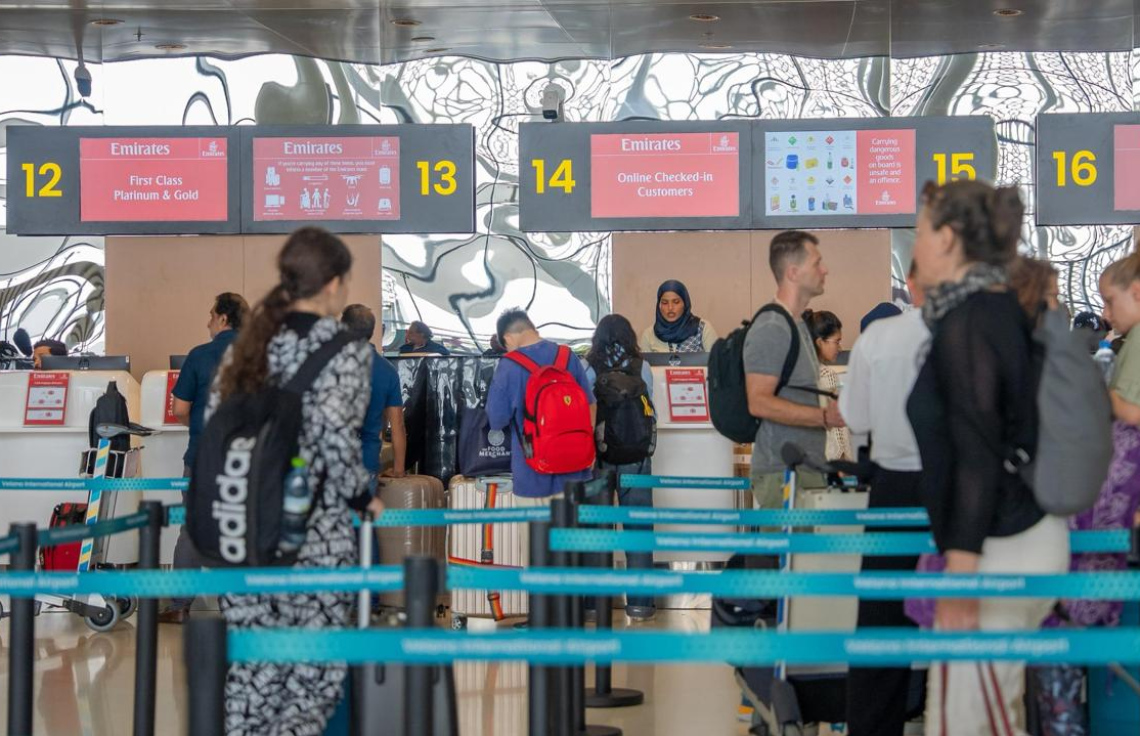 Emirates ge hurihaa hidhumatheh aa terminal ah badhalukoffi