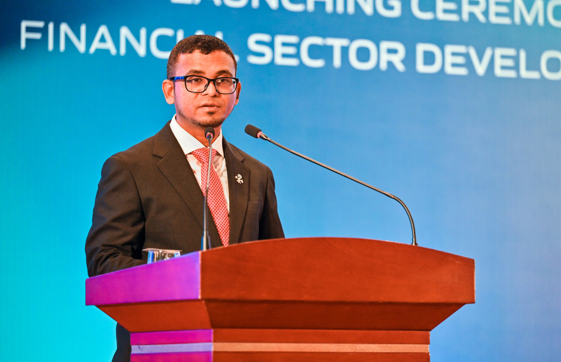 Mi aharu Favara in 48 billion ge muaamalaai