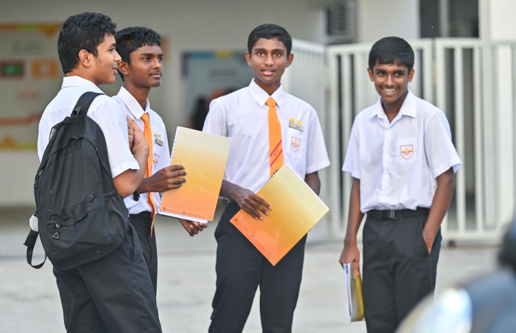 4 އަހަރު ފަހުން ދަރިވަރުންނަށް ޑިސެމްބަރު ބޮޑު ޗުއްޓީ