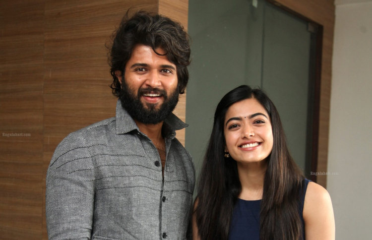 ވިޖޭ އާއި ރަޝްމިކާގެ ކައިވެނި ފެބްރުއަރީ 26 ގައި