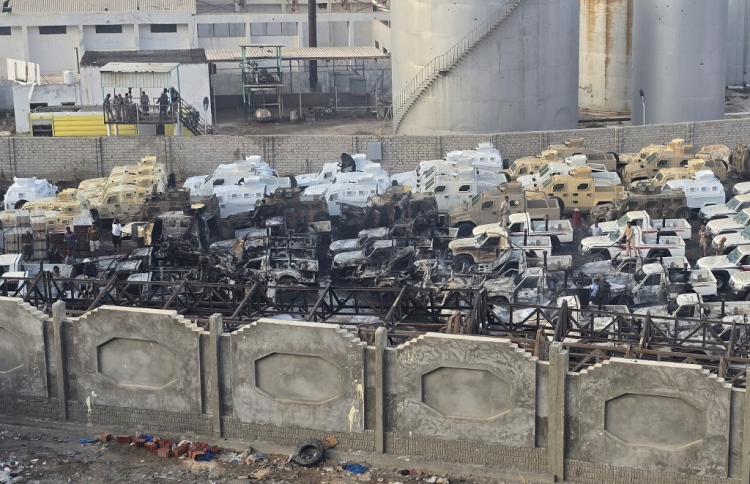 ސައުދީން އެދުނުގޮތަށް ޔޫއޭއީ ސިފައިން ޔަމަނުން ފައިބަނީ