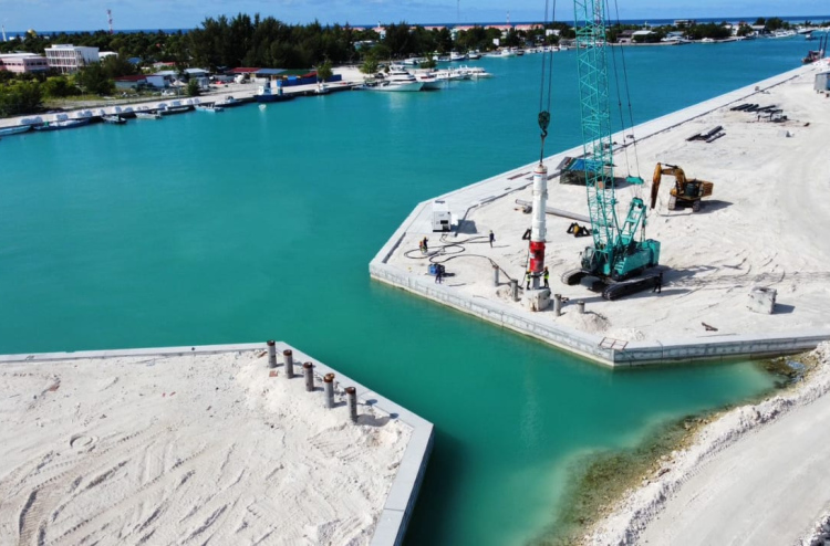 ތިނަދޫ އިންޑަސްޓްރިއަލް ޒޯންގެ ބޮޑު ބައެއް ނިމިއްޖެ