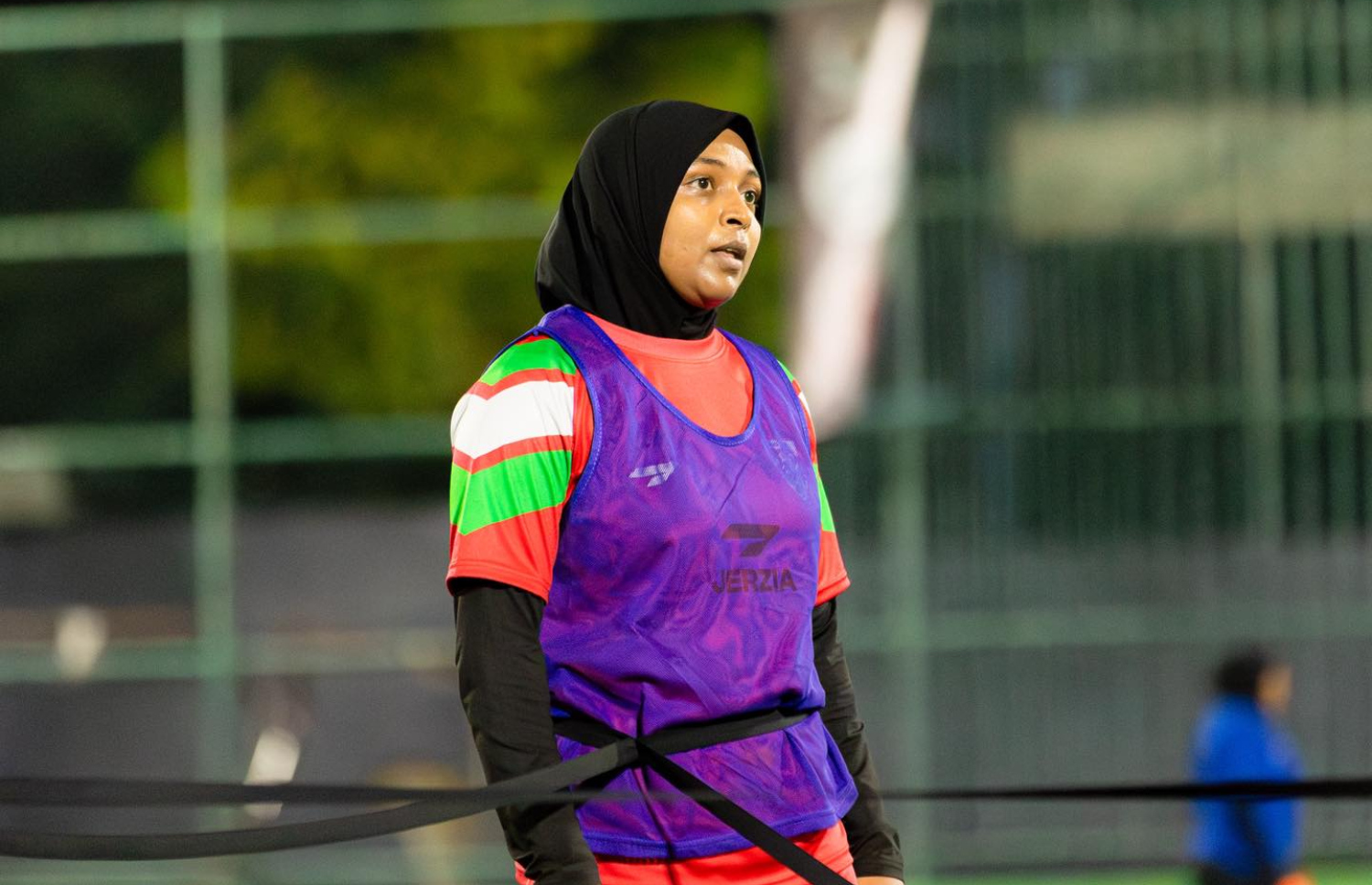 ގައުމީ ޓީމުގެ ފަރިތަކުރުންތަކުގެ ތެރެއިން ފައިހާ. ފައިނަލް ސްކޮޑުގައި ހިމެނޭ ކުޅުންތެރިންގެ ތެރެއިން، ކުރިން ފުޓްބޯޅަ ޓީމަށް ވެސް ނުކުޅޭ ހަމައެކަނި ކުޅުންތެރިއަކީ އޭނާ،-- ފޮޓޯ: އެފްއޭއެމް