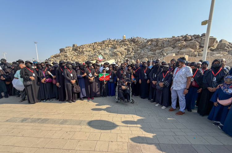 އުމްރާގައި ހާލު ދެރަވި މީހަކު ރާއްޖެ ގެންނަނީ