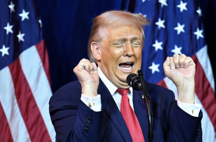 ވެނެޒުއެލާއިން 50 މިލިއަން ފީފާ ތެޔޮ އެމެރިކާއަށް "ދެނީ"