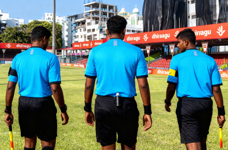 އެފްއޭއެމް ރެފްރީ ކޯސް 16 އަހަރާއި 25 އަހަރުގެ ޒުވާނުންނަށް