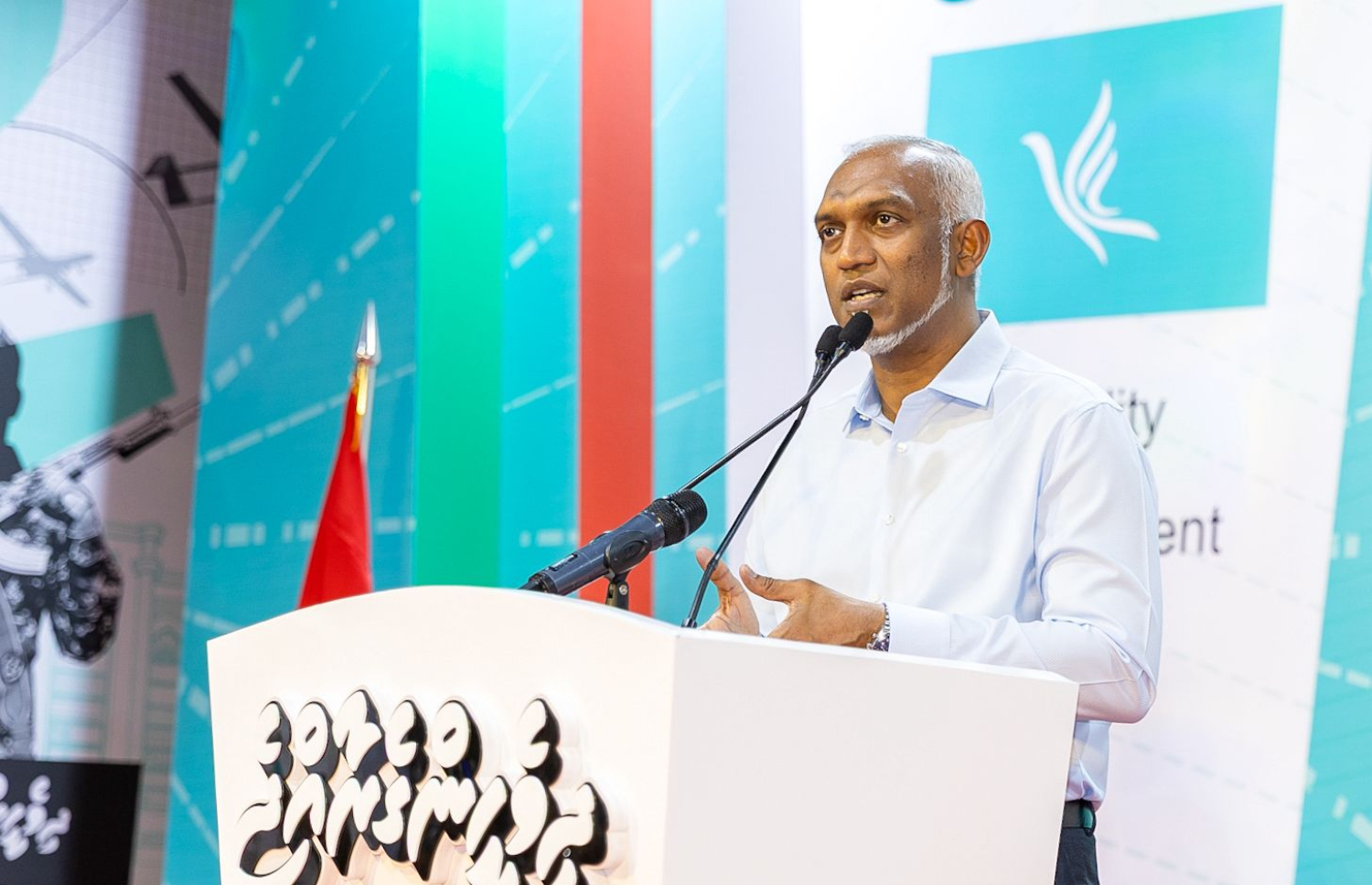 ޕީއެންސީ އޮފީސް ރަސްމީކޮށް ހުޅުވަން މިރޭ ބޭއްވި ޖަލްސާގައި ރައީސް މުއިއްޒު ވާހަކަފުޅު ދައްކަވަނީ.---ފޮޓޯ: މިހާރު