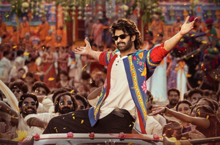 ޕްރަބާސްގެ އާ ފިލްމަށް ފުރަތަމަ ދުވަހު 100 ކްރޯޑް ރުޕީސް