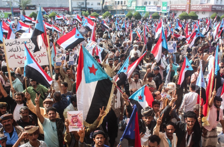 "ޔަމަނުގެ ދެކުނު އެސްޓީސީގެ އަތްދަށުން ސަލާމަތް ކުރެވިއްޖެ"