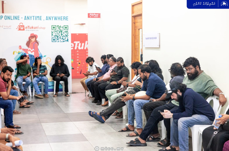 ޓެކްސީލައިން ޑްރައިވަރުންގެ އިންޓަވިއުއަށް ބޮޑު ތަރުހީބެއް