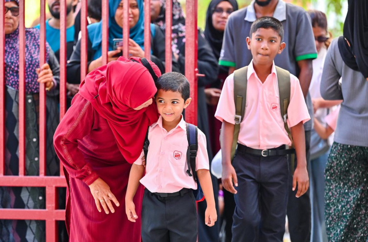 ބޮޑު ޗުއްޓީއަށް ފަހު ދިރާސީ އާ އަހަރުގެ ކިޔެވުން ފަށައިފި