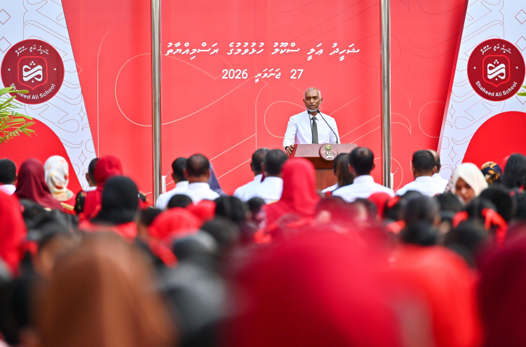 ރައީސް އެދިވަޑައިގަތީ ފަތިސްނަމާދުން ދުވަސް ފަށަން