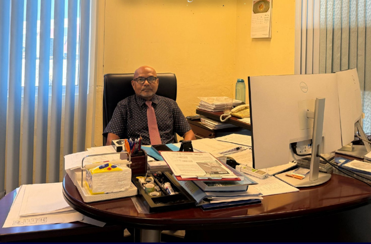 މޫސުން ލަފާކުރަން ފުރަތަމަ ތަމްރީނުވި އޮފިޝަލް ރިޓަޔާކޮށްފި